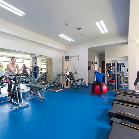 Hotel Dann Carlton Belfort Medellín Exteriör bild The gym at the University of Roehampton