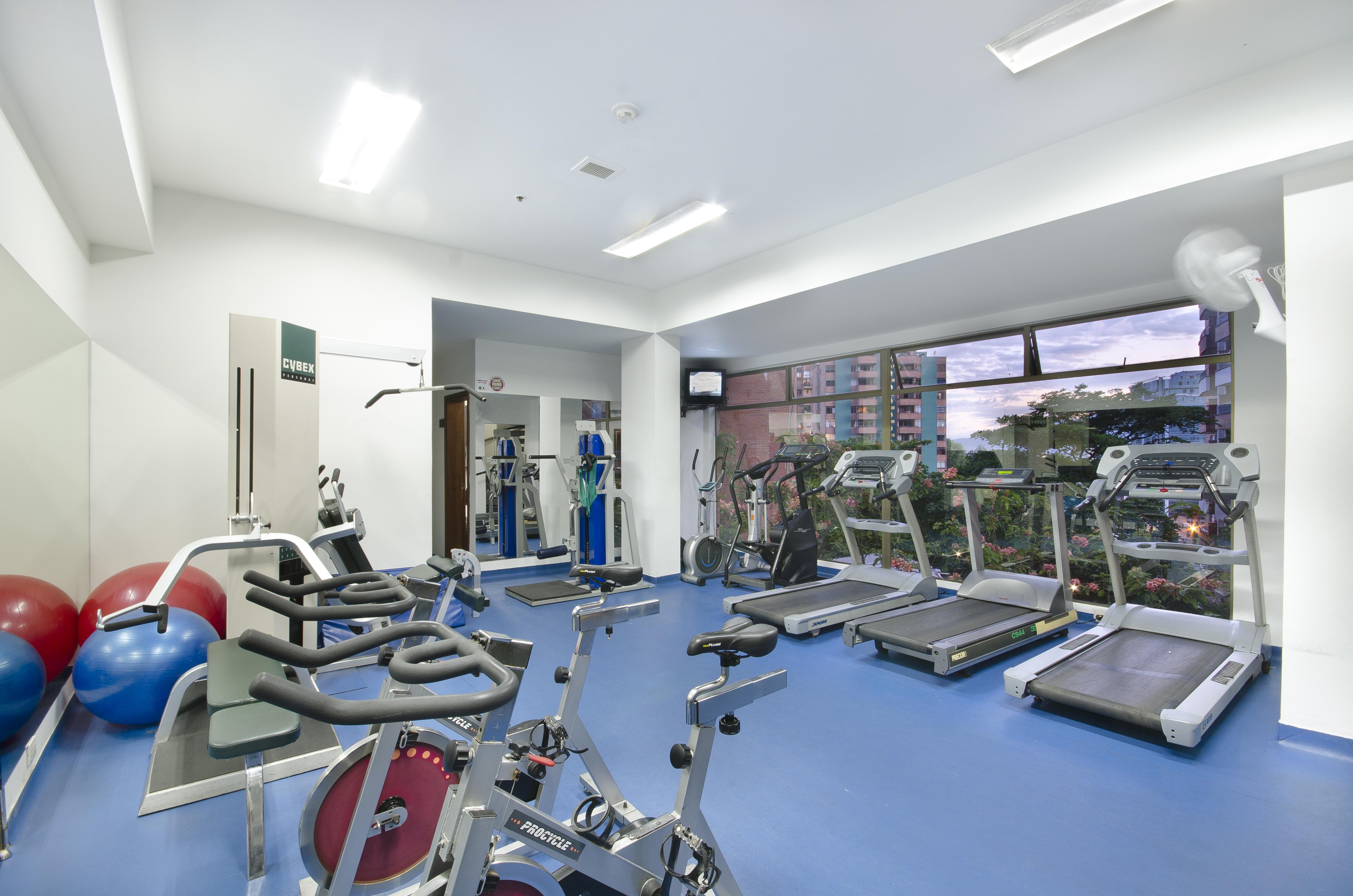 Hotel Dann Carlton Belfort Medellín Exteriör bild The gym at the University of Roehampton