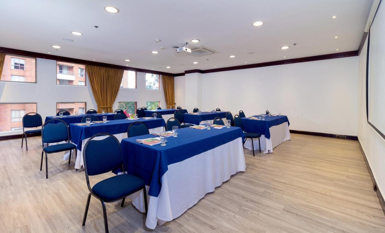 Hotel Dann Carlton Belfort Medellín Exteriör bild Meeting room
