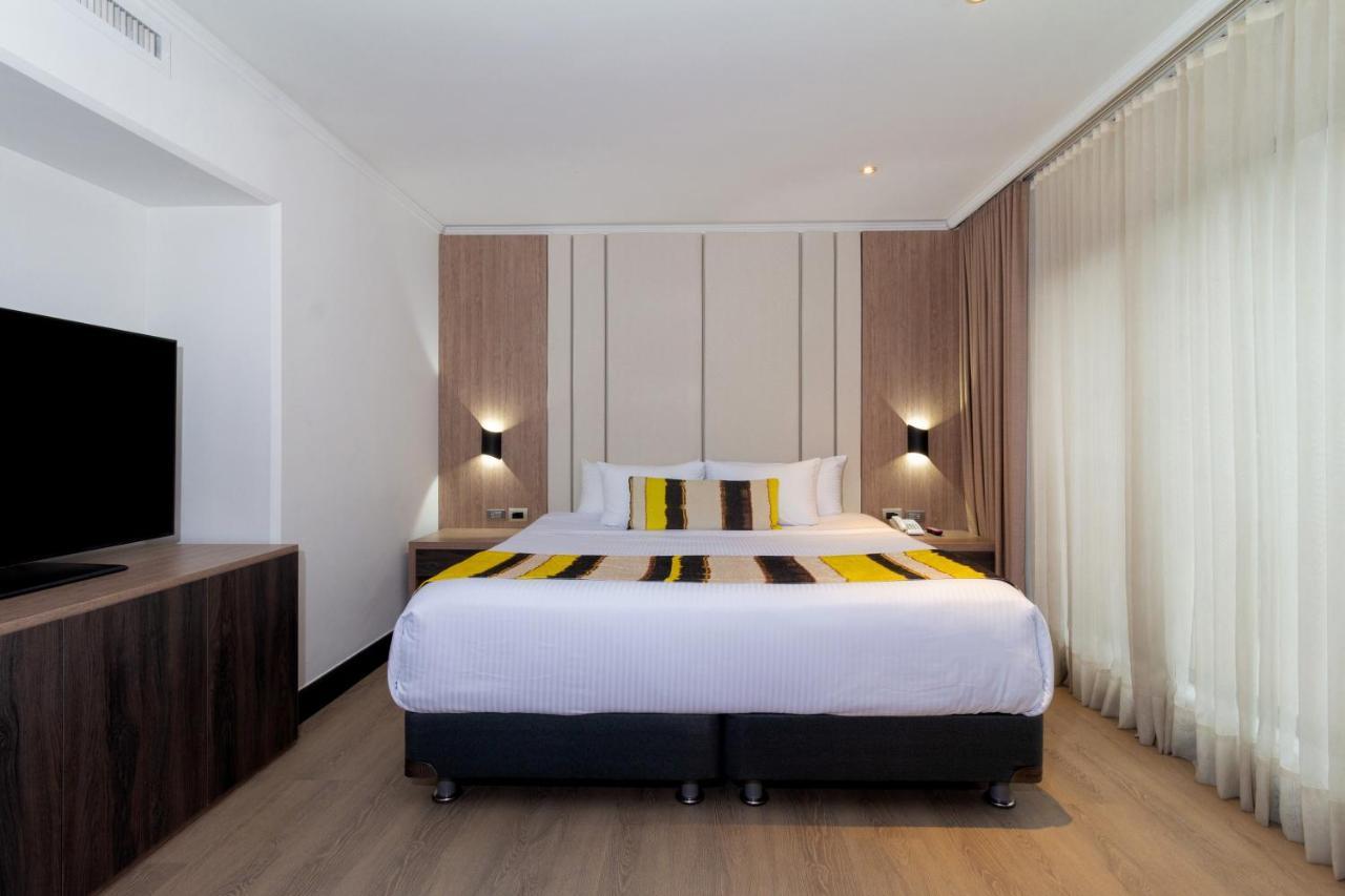 Hotel Dann Carlton Belfort Medellín Exteriör bild Deluxe Room