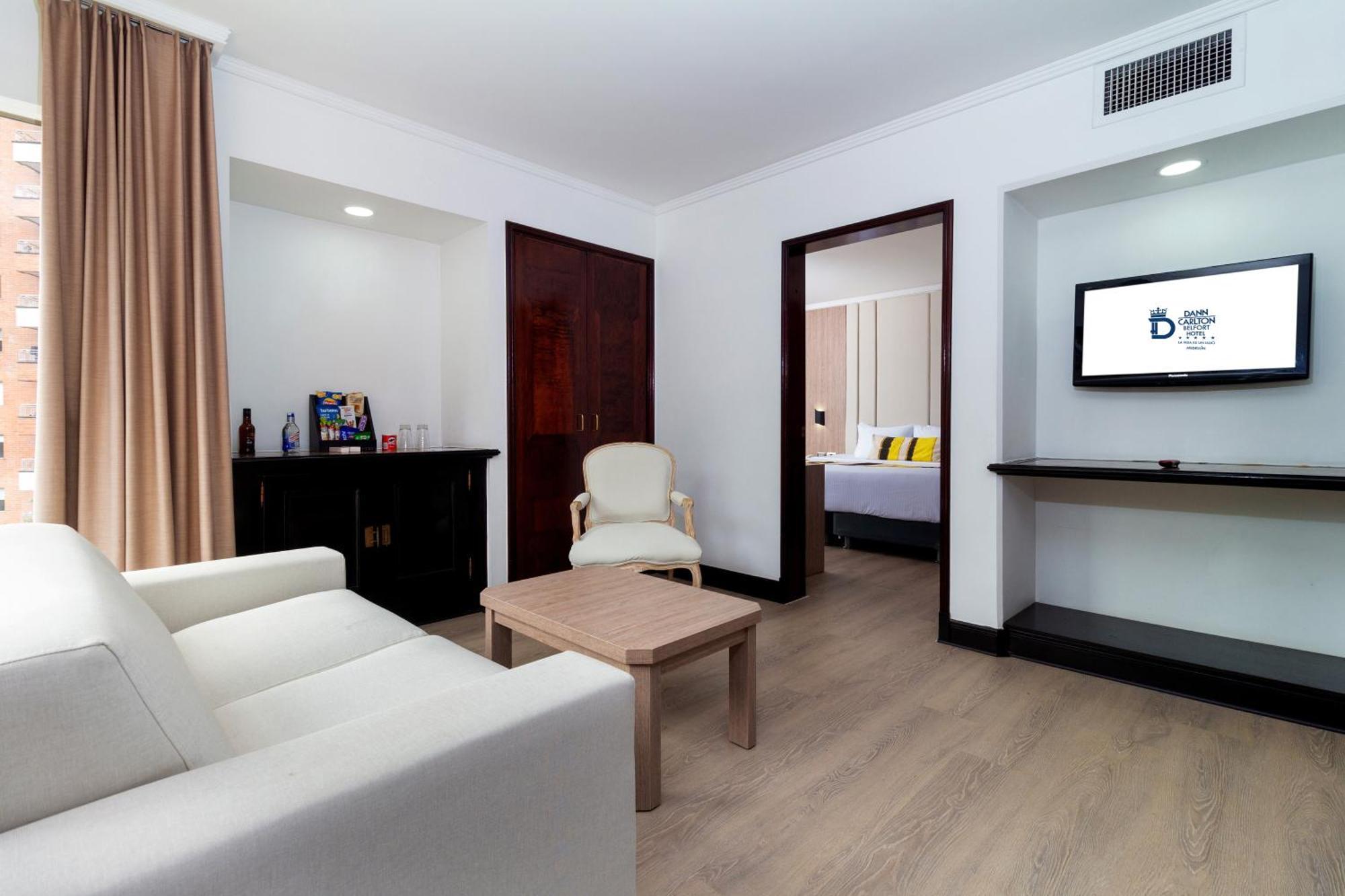 Hotel Dann Carlton Belfort Medellín Exteriör bild Suite
